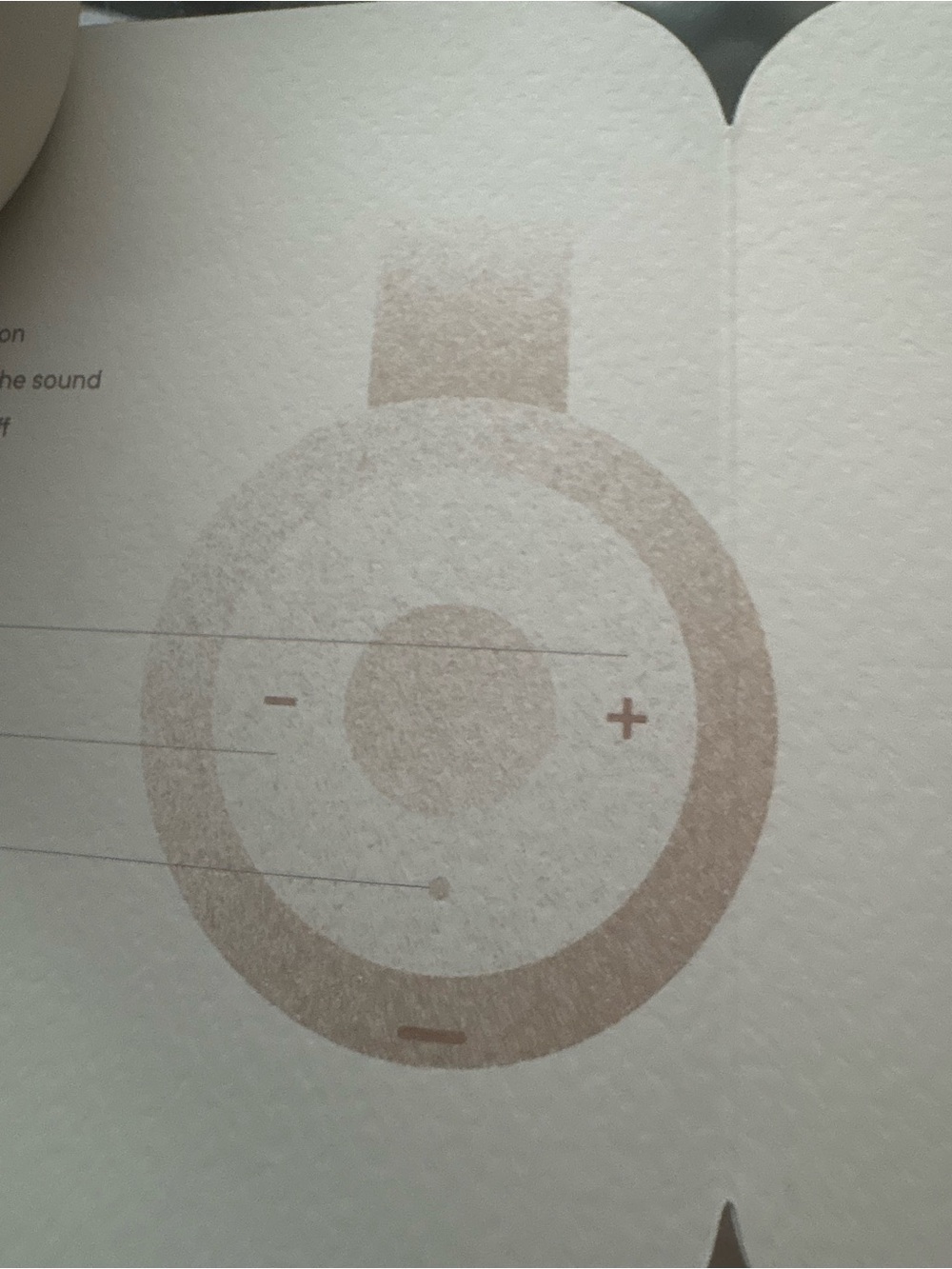 Hatch Portable Round Remote Control in Cream - Picture 2 of 5
